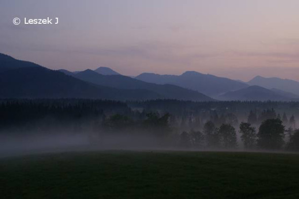 Widok na Giewont i okolice o zmieszchu